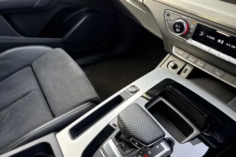 DA22HFE Audi Q5 S line 45 TFSI quattro 265 PS S tronic Thumbnail #20