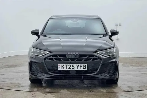KT25YFB Audi A3 Black Edition 35 TFSI  150 PS S tronic Thumbnail #8