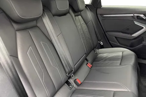 KT25YFB Audi A3 Black Edition 35 TFSI  150 PS S tronic Thumbnail #10