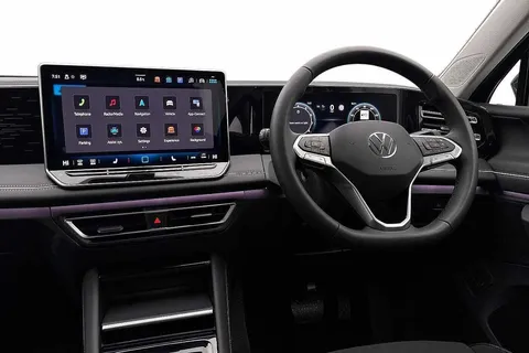 KP75MRX Volkswagen Tiguan 1.5 eTSI 150 Elegance 5dr DSG Thumbnail #2