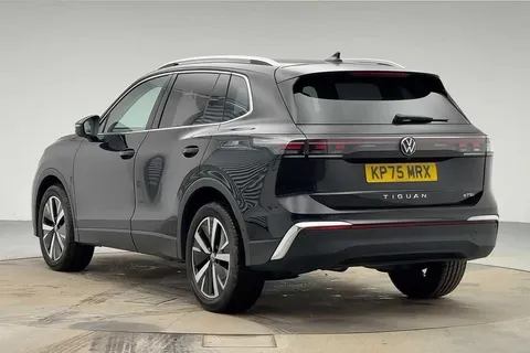 KP75MRX Volkswagen Tiguan 1.5 eTSI 150 Elegance 5dr DSG Thumbnail #3