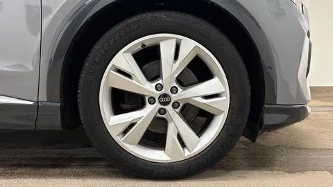 LL72WPO Audi Q4 e-tron Q4  S line 35 e-tron  125,00 kW Thumbnail #6