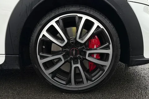 PE23ZBX Mini Hatch 2.0 John Cooper Works Steptronic Euro 6 (s/s) 3dr Thumbnail #11