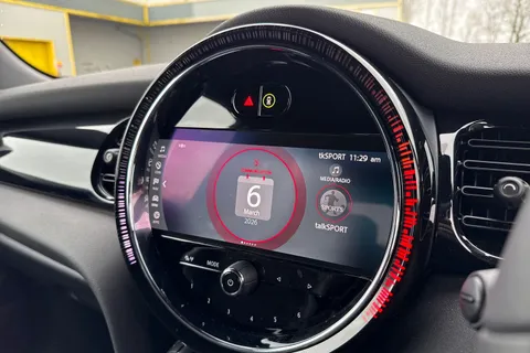 PE23ZBX Mini Hatch 2.0 John Cooper Works Steptronic Euro 6 (s/s) 3dr Thumbnail #18