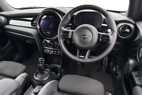 PE23ZBX Mini Hatch 2.0 John Cooper Works Steptronic Euro 6 (s/s) 3dr Thumbnail #19