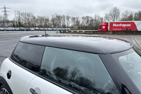 PE23ZBX Mini Hatch 2.0 John Cooper Works Steptronic Euro 6 (s/s) 3dr Thumbnail #31