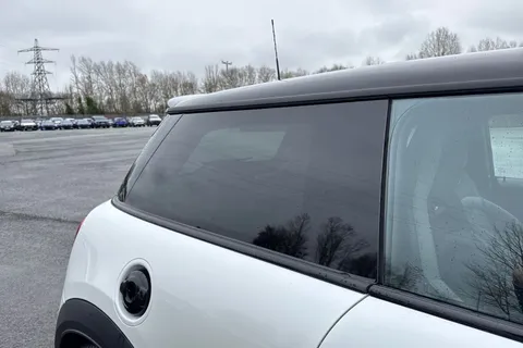 PE23ZBX Mini Hatch 2.0 John Cooper Works Steptronic Euro 6 (s/s) 3dr Thumbnail #32