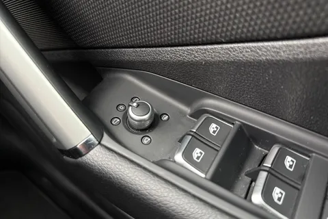 PN23MVL Audi Q2 Sport 35 TFSI  150 PS 6-speed Thumbnail #36