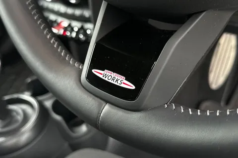 PE23ZBX Mini Hatch 2.0 John Cooper Works Steptronic Euro 6 (s/s) 3dr Thumbnail #35