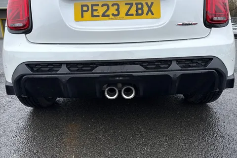 PE23ZBX Mini Hatch 2.0 John Cooper Works Steptronic Euro 6 (s/s) 3dr Thumbnail #39