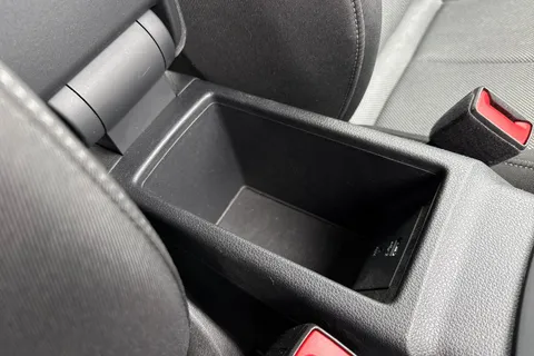 PN23MVL Audi Q2 Sport 35 TFSI  150 PS 6-speed Thumbnail #56