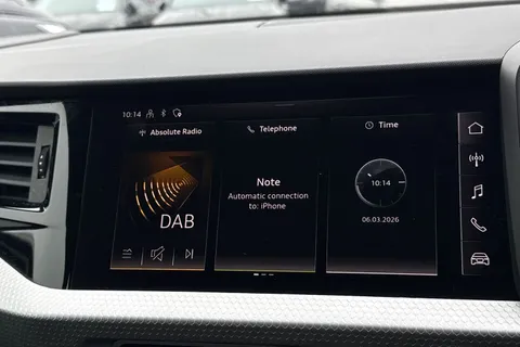 DP72HJV Audi A1 Black Edition 30 TFSI 110 PS S tronic Thumbnail #18