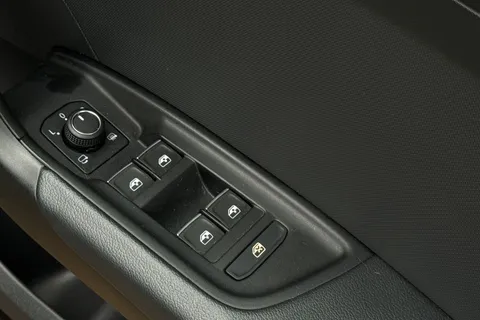 DP72HJV Audi A1 Black Edition 30 TFSI 110 PS S tronic Thumbnail #43