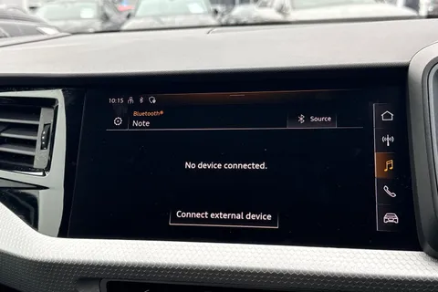 DP72HJV Audi A1 Black Edition 30 TFSI 110 PS S tronic Thumbnail #55