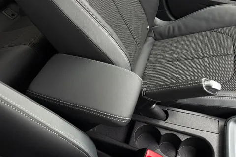 DP72HJV Audi A1 Black Edition 30 TFSI 110 PS S tronic Thumbnail #62