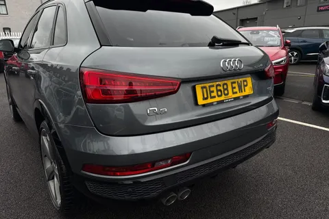 DE68EWP Audi Q3 2.0 TDI Black Edition Euro 6 (s/s) 5dr Thumbnail #17