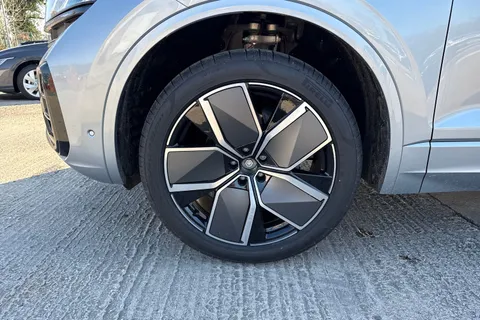 Volkswagen Touareg 3.0 TDI V6 Black Edition Tiptronic 4Motion Euro 6 (s/s) 5dr Thumbnail #10