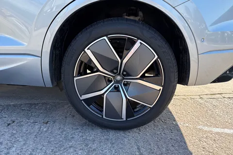 Volkswagen Touareg 3.0 TDI V6 Black Edition Tiptronic 4Motion Euro 6 (s/s) 5dr Thumbnail #11