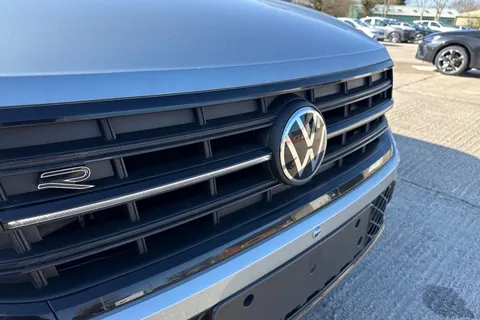 Volkswagen Touareg 3.0 TDI V6 Black Edition Tiptronic 4Motion Euro 6 (s/s) 5dr Thumbnail #25