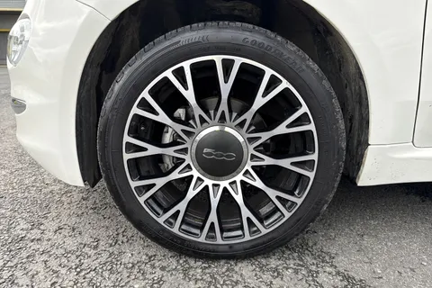 YC25ZTG FIAT 500 1.0 MHEV Top Euro 6 (s/s) 3dr Thumbnail #13