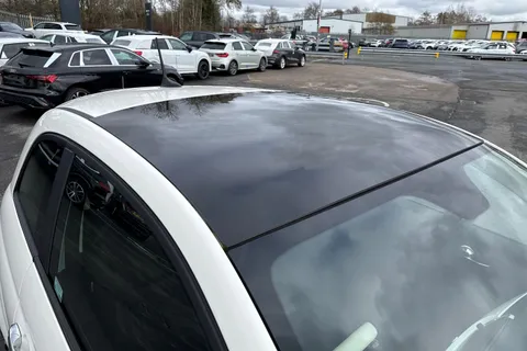 YC25ZTG FIAT 500 1.0 MHEV Top Euro 6 (s/s) 3dr Thumbnail #27