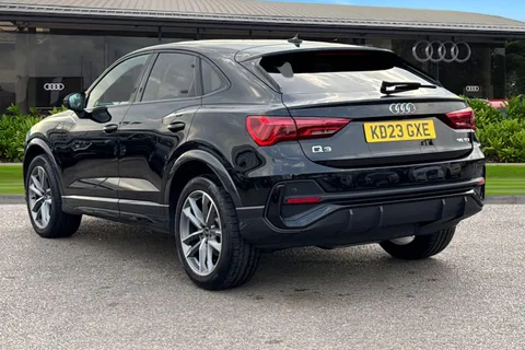 KD23GXE Audi Q3 Black Edition 35 TDI  150 PS S tronic Thumbnail #3