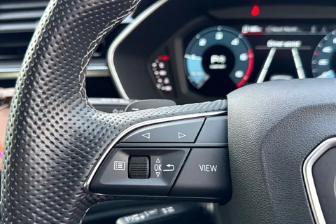 KD23GXE Audi Q3 Black Edition 35 TDI  150 PS S tronic Thumbnail #28