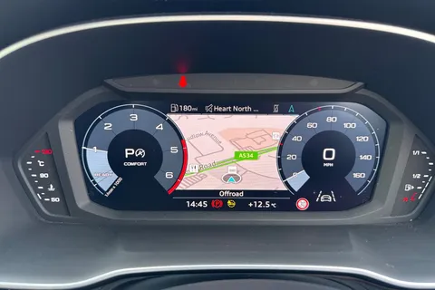 KD23GXE Audi Q3 Black Edition 35 TDI  150 PS S tronic Thumbnail #29