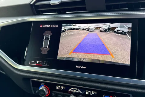 KD23GXE Audi Q3 Black Edition 35 TDI  150 PS S tronic Thumbnail #33