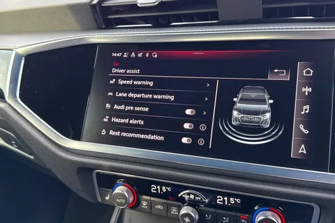 KD23GXE Audi Q3 Black Edition 35 TDI  150 PS S tronic Thumbnail #45