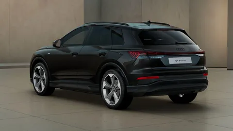  Audi Q4 e-tron 40 Black Edition Auto 5dr 63kWh Thumbnail #2