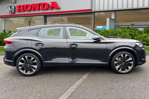 KR25NUJ CUPRA Formentor 2.0 TSI VZ2 DSG 4Drive Euro 6 (s/s) 5dr Thumbnail #4