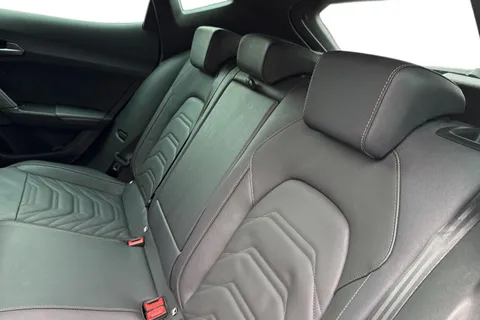 KR25NUJ CUPRA Formentor 2.0 TSI VZ2 DSG 4Drive Euro 6 (s/s) 5dr Thumbnail #19