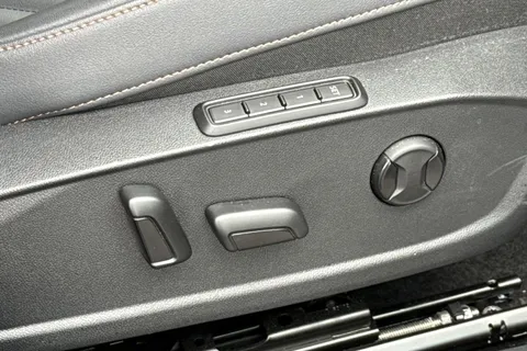 KR25NUJ CUPRA Formentor 2.0 TSI VZ2 DSG 4Drive Euro 6 (s/s) 5dr Thumbnail #33