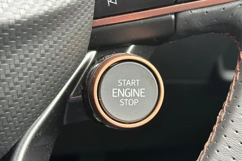 KR25NUJ CUPRA Formentor 2.0 TSI VZ2 DSG 4Drive Euro 6 (s/s) 5dr Thumbnail #46