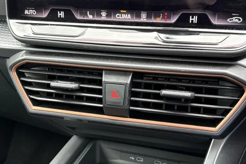 KR25NUJ CUPRA Formentor 2.0 TSI VZ2 DSG 4Drive Euro 6 (s/s) 5dr Thumbnail #47