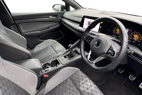 DE22RXD Volkswagen Golf 1.5 TSI R-Line 5dr | Adaptive Cruise Control | Rear Tinted Glass Thumbnail #15