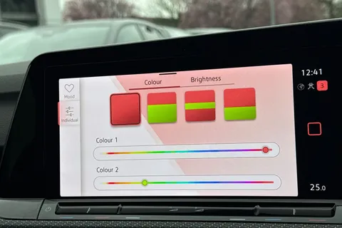 DE22RXD Volkswagen Golf 1.5 TSI R-Line 5dr | Adaptive Cruise Control | Rear Tinted Glass Thumbnail #32