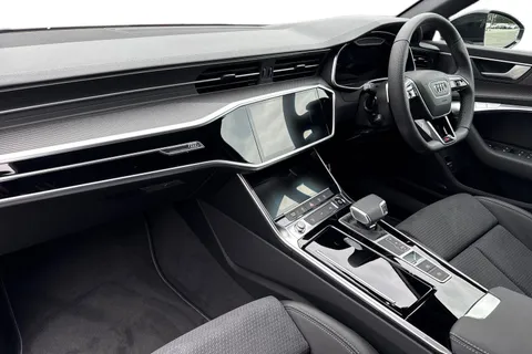 14 of 65 for Audi A6 Avant Avant Black Edition 40 TFSI 204 PS S tronic