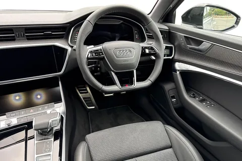 17 of 65 for Audi A6 Avant Avant Black Edition 40 TFSI 204 PS S tronic