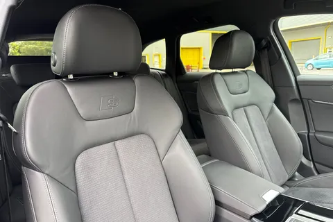 23 of 65 for Audi A6 Avant Avant Black Edition 40 TFSI 204 PS S tronic