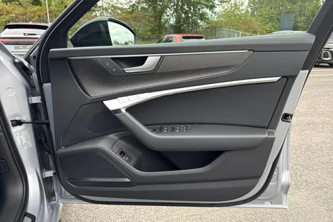 41 of 65 for Audi A6 Avant Avant Black Edition 40 TFSI 204 PS S tronic