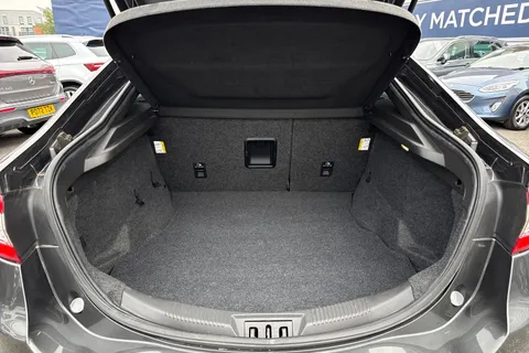 CE18BAV Ford Mondeo 2.0 TDCi ST-Line Euro 6 (s/s) 5dr Thumbnail #8