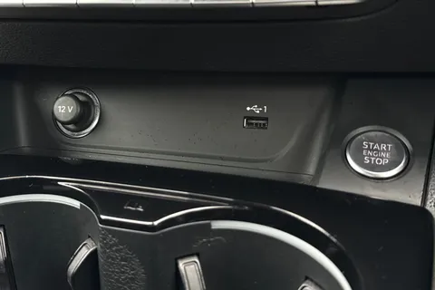 WJ72HMO Audi A5 S line 40 TDI quattro 204 PS S tronic Thumbnail #35