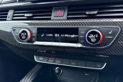 AV21MYK Audi RS 5 RS 5 Sportback Carbon Black   450 PS tiptronic Thumbnail #53