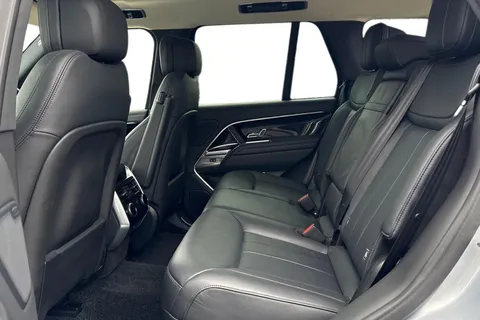 KW24LAO Land Rover Range Rover 3.0 P460e HSE 5dr Thumbnail #5