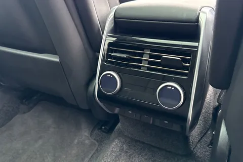 KW24LAO Land Rover Range Rover 3.0 P460e HSE 5dr Thumbnail #20