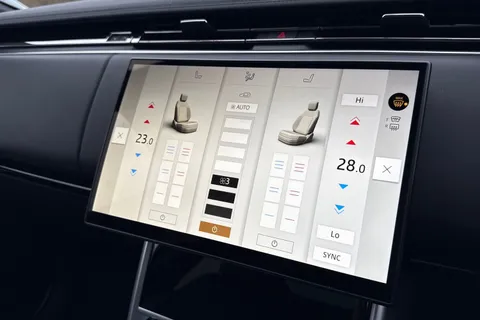 KW24LAO Land Rover Range Rover 3.0 P460e HSE 5dr Thumbnail #24