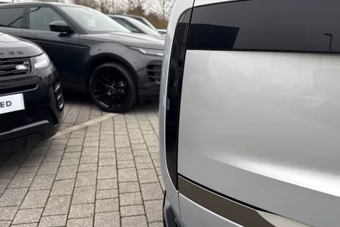 KW24LAO Land Rover Range Rover 3.0 P460e HSE 5dr Thumbnail #28