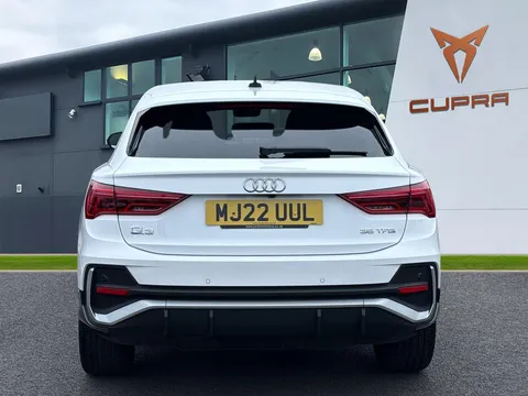 MJ22UUL Audi Q3 1.5 TFSI CoD 35 S line Sportback S Tronic Euro 6 (s/s) 5dr Thumbnail #5